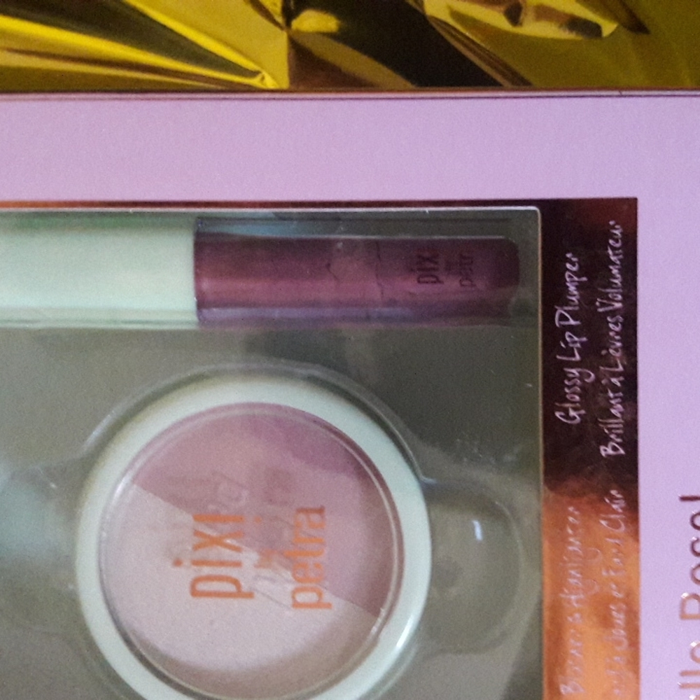 Pixie by Petra Hello Rose set glow booster, blush duo, liplift - Picture 4 of 7
